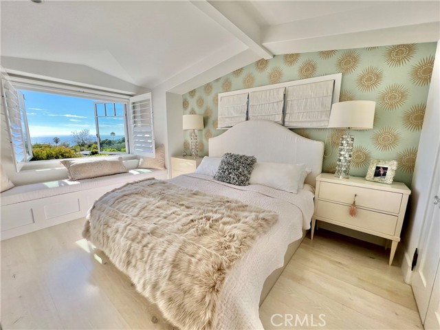 Detail Gallery Image 15 of 21 For 31502 Shrewsbury Dr, Laguna Beach,  CA 92651 - 2 Beds | 2/1 Baths