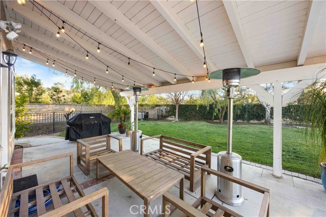 Detail Gallery Image 31 of 38 For 27503 Wellsley Way, Valencia,  CA 91354 - 4 Beds | 3 Baths