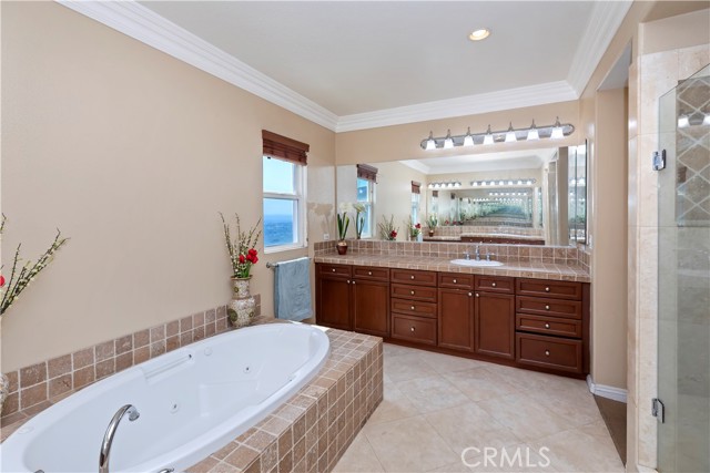 Image 32 of 56 For 15487 Skyridge Drive