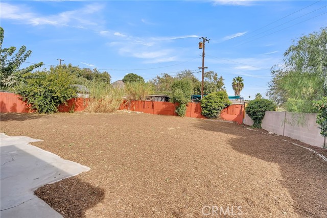 Detail Gallery Image 2 of 24 For 6835 Golondrina Dr, San Bernardino,  CA 92404 - 3 Beds | 1 Baths