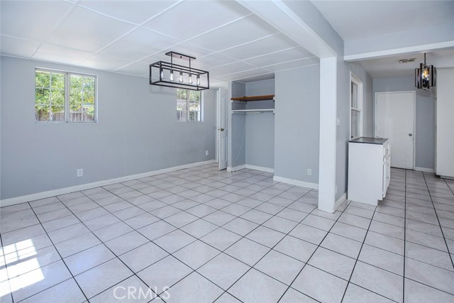 Detail Gallery Image 12 of 37 For 11523 Vanport Ave, Sylmar,  CA 91342 - 3 Beds | 2 Baths