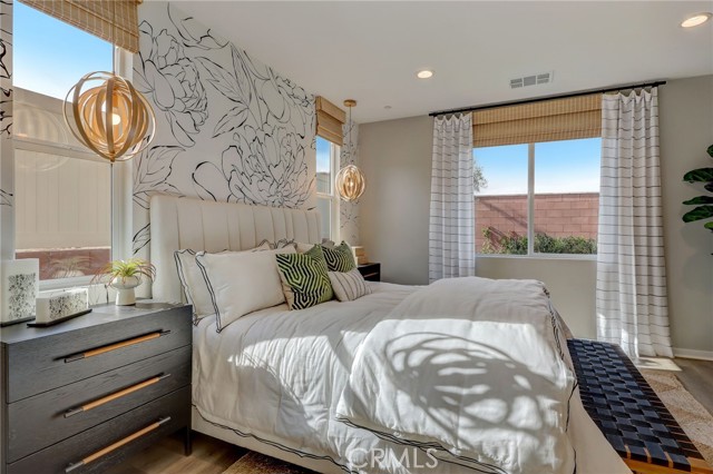 30973 Avenida Ramblas, Highland CA: https://media.crmls.org/medias/7050de1a-78f5-400e-ae6d-3f4186c7f126.jpg