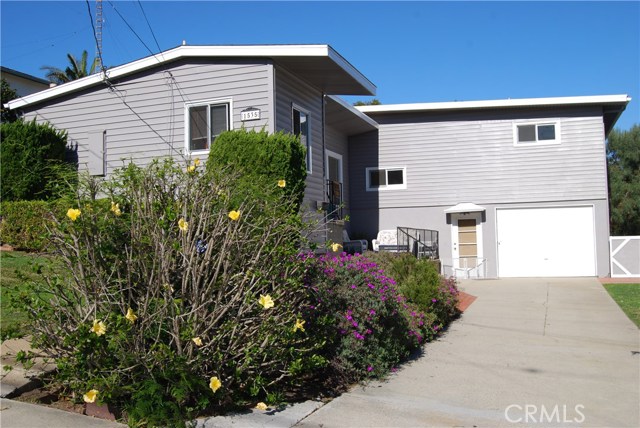 1535 11th Street, Manhattan Beach, California 90266, 3 Bedrooms Bedrooms, ,2 BathroomsBathrooms,Residential,Sold,11th,SB17001872