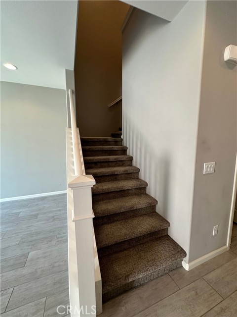 Detail Gallery Image 4 of 13 For 44110 Calle Luz, Temecula,  CA 92592 - 3 Beds | 2/1 Baths