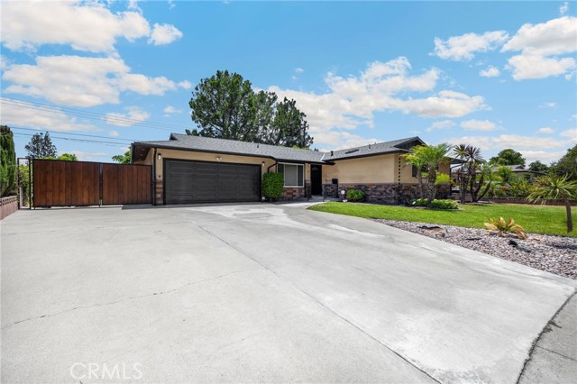 Detail Gallery Image 3 of 31 For 1335 W H St, Ontario,  CA 91762 - 4 Beds | 2 Baths