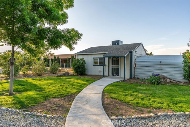 Detail Gallery Image 51 of 74 For 2755 W Avenue, Palmdale,  CA 93551 - 5 Beds | 3/1 Baths