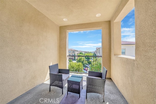 92 Capricorn, Irvine CA: https://media.crmls.org/medias/70553277-a38a-49c4-8672-dda84db629ac.jpg