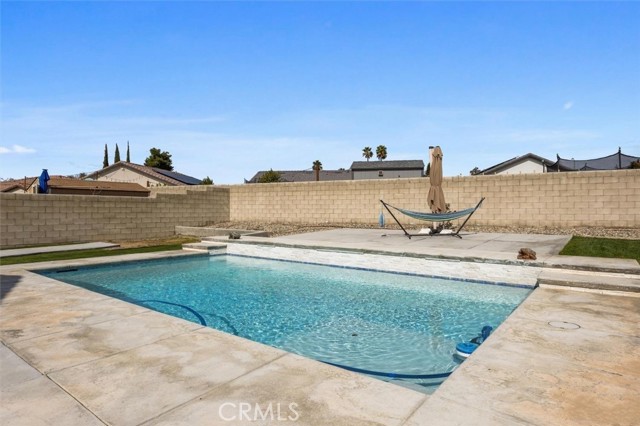 Detail Gallery Image 35 of 37 For 3822 Zamora, Bakersfield,  CA 93306 - 4 Beds | 2 Baths