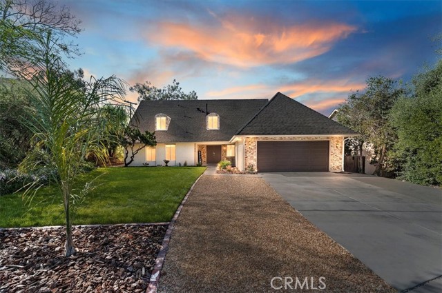 Detail Gallery Image 1 of 44 For 770 Libby Dr, Riverside,  CA 92507 - 7 Beds | 3 Baths