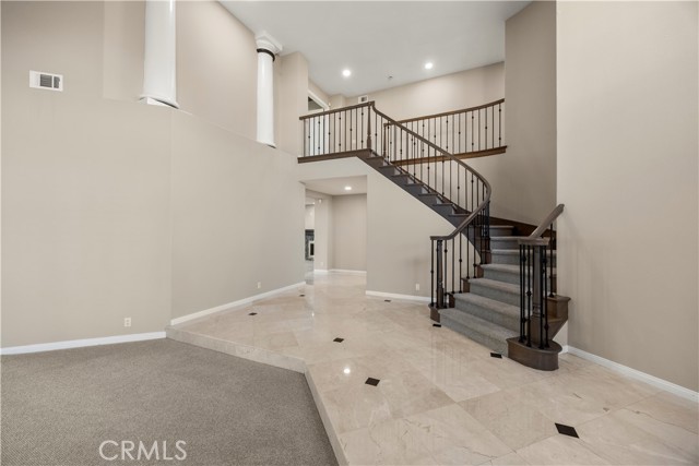 Detail Gallery Image 5 of 38 For 2871 N Roxbury, Orange,  CA 92867 - 4 Beds | 3 Baths