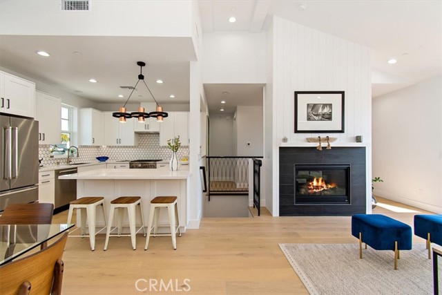 2406 Mathews Avenue, Redondo Beach, California 90278, 4 Bedrooms Bedrooms, ,3 BathroomsBathrooms,Residential,Sold,Mathews,SB21216654