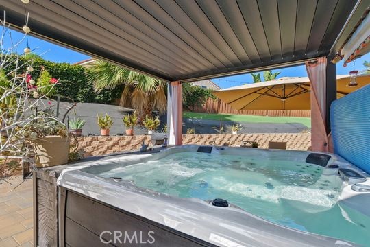 43025 Corte Salamanca, Temecula CA: https://media.crmls.org/medias/7056f2fa-e357-40ed-8e8c-d24f28abe160.jpg