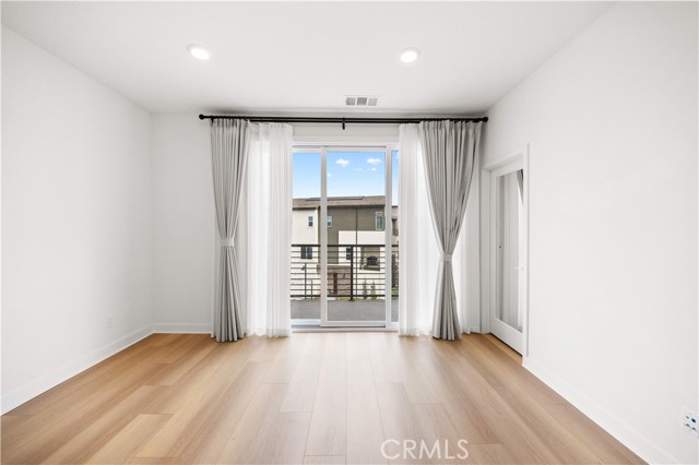 Detail Gallery Image 41 of 75 For 312 Tank, Irvine,  CA 92618 - 3 Beds | 3/1 Baths