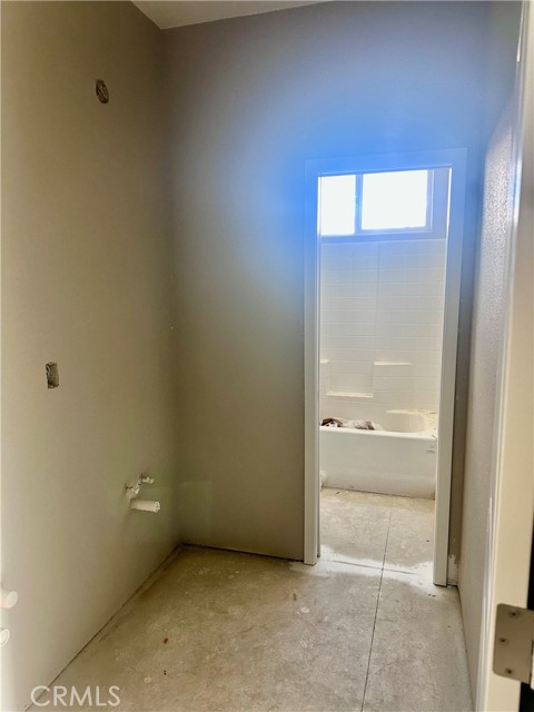 Detail Gallery Image 11 of 13 For 464 Aaron Ct, Atwater,  CA 95301 - 4 Beds | 3 Baths