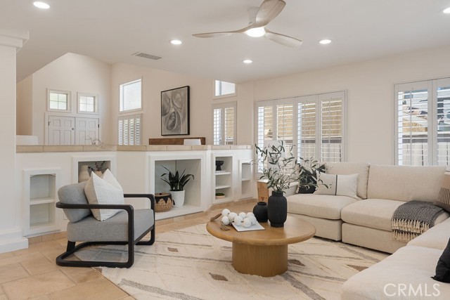 Detail Gallery Image 19 of 58 For 1222 S Silver Star Way, Anaheim Hills,  CA 92808 - 5 Beds | 3/1 Baths