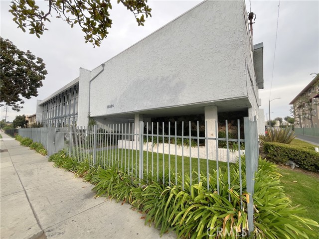 Front Image Thumbnail for CRSB26061082