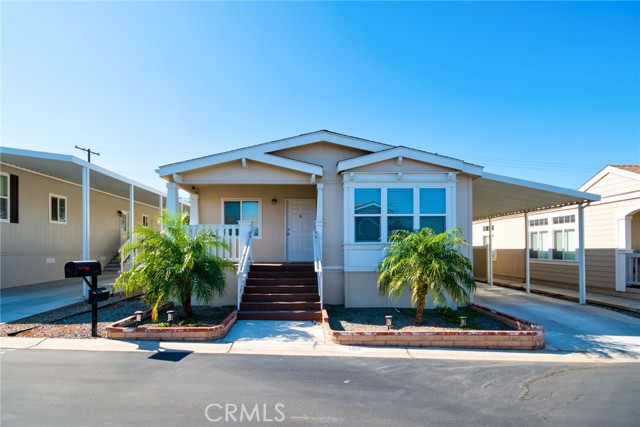 Detail Gallery Image 1 of 31 For 3500 Buchanan St #198,  Riverside,  CA 92503 - 3 Beds | 2 Baths