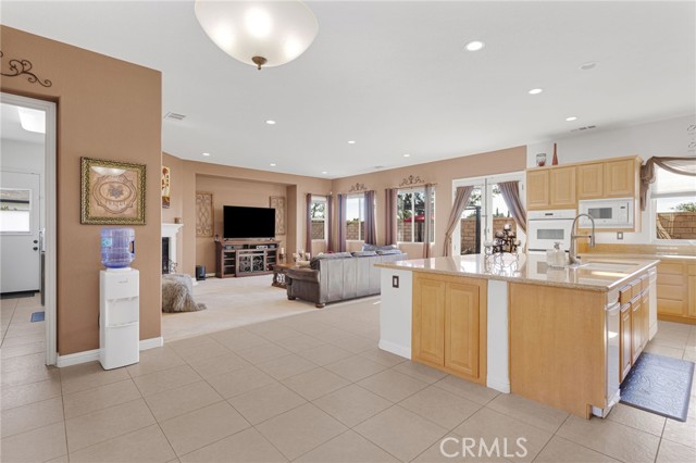 Detail Gallery Image 27 of 75 For 12916 Hyperion Ln, Apple Valley,  CA 92308 - 5 Beds | 3/1 Baths