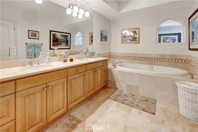 Detail Gallery Image 14 of 27 For 412 Arenoso #105,  San Clemente,  CA 92672 - 2 Beds | 2 Baths