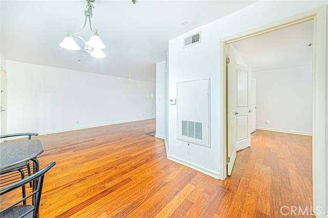 Detail Gallery Image 14 of 32 For 345 S Alexandria Ave #121,  Los Angeles,  CA 90020 - 1 Beds | 1 Baths