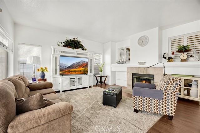 Detail Gallery Image 12 of 39 For 23985 Nicole Way, Yorba Linda,  CA 92887 - 4 Beds | 2/1 Baths