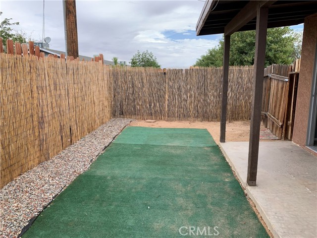 Detail Gallery Image 9 of 9 For 21010 Sitting Bull Rd #3,  Apple Valley,  CA 92308 - 2 Beds | 1 Baths