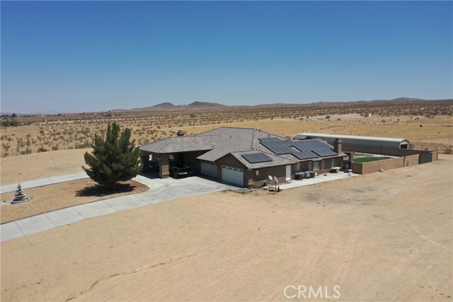 24625 Ledbury Road, Oro Grande CA: https://media.crmls.org/medias/705abc51-e529-45d7-94fb-0c30edb85f0d.jpg