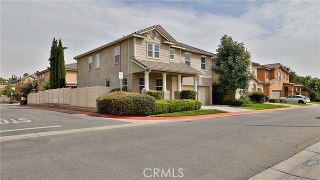 1748 Yvonne Court, Riverside CA: https://media.crmls.org/medias/705c1e32-9cbd-456f-861d-7abea93a7b4c.jpg