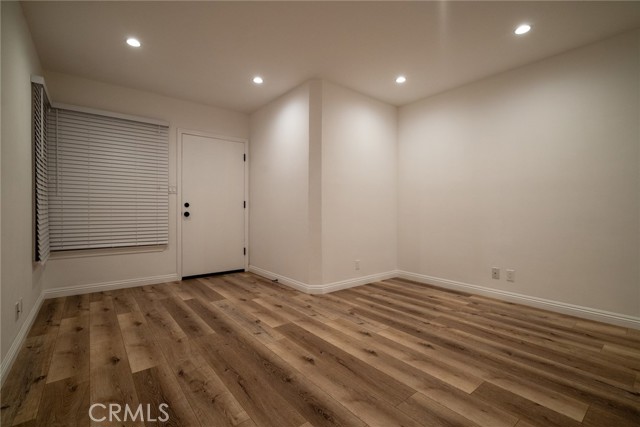 4270 Elenda Street, Culver City CA: https://media.crmls.org/medias/705cbf81-36f2-48ce-8f89-eaeaf61a7bc3.jpg