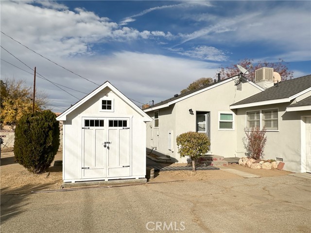 Detail Gallery Image 32 of 37 For 38719 Jacklin Ave, Palmdale,  CA 93550 - 3 Beds | 1 Baths