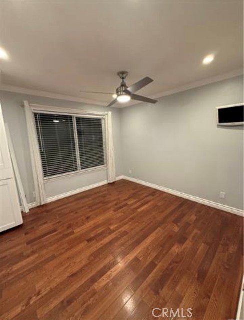 Detail Gallery Image 11 of 41 For 6912 Remmet Ave #5,  Canoga Park,  CA 91303 - 2 Beds | 2/1 Baths