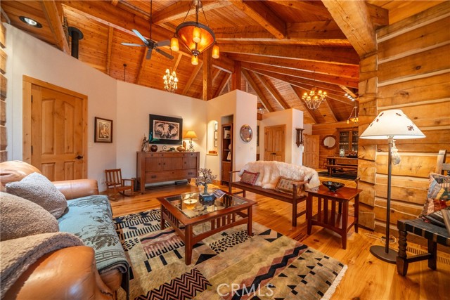 Detail Gallery Image 16 of 63 For 15900 El Camino Robles, Redding,  CA 96001 - 4 Beds | 3/1 Baths