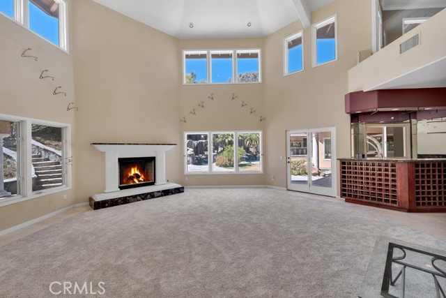 590 Stonebrook Street, Simi Valley CA: https://media.crmls.org/medias/706087ef-fd3c-4cbf-a79b-cbfb9f31b456.jpg