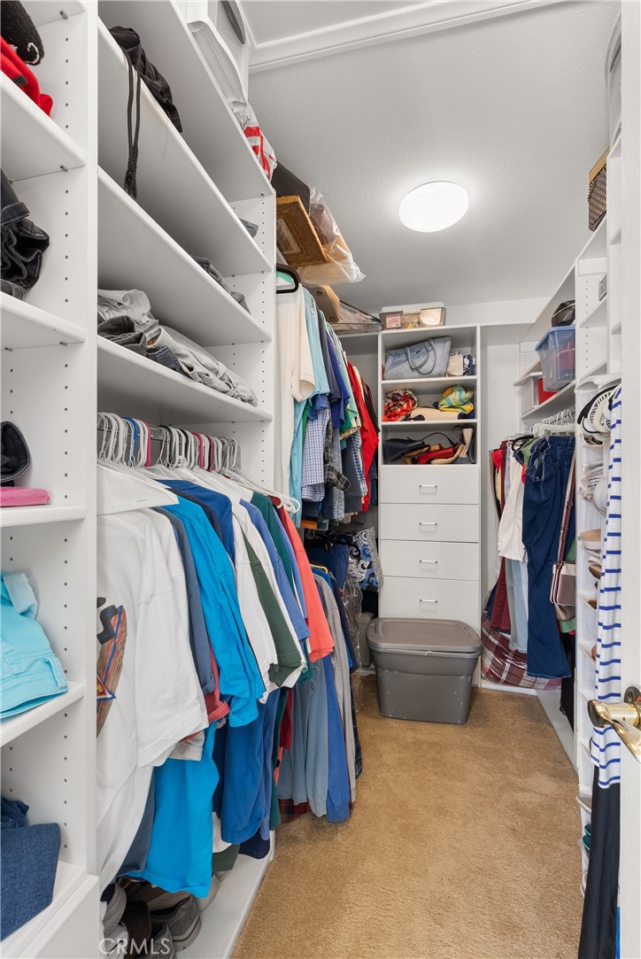 MLS #OC25233783 image #33