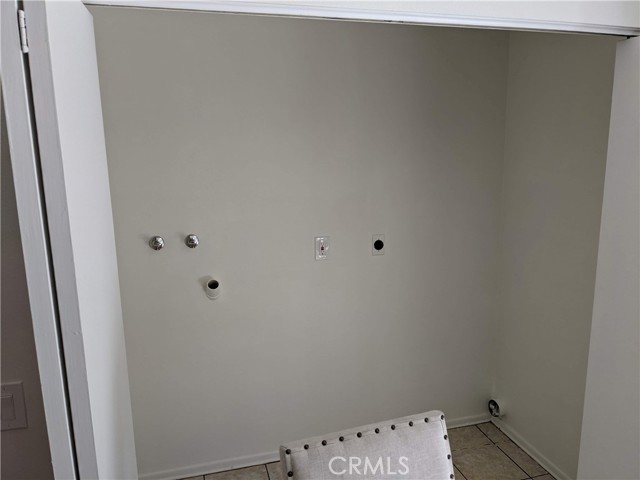 Detail Gallery Image 5 of 14 For 23224 Orange, Lake Forest,  CA 92630 - 1 Beds | 1 Baths