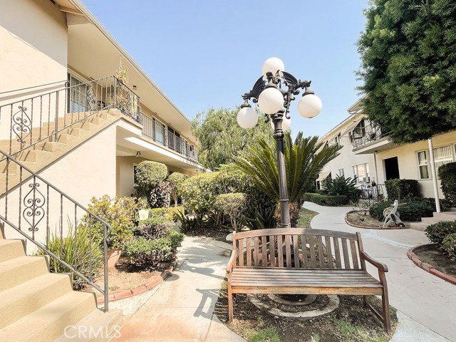 Detail Gallery Image 28 of 32 For 1321 E Appleton St #10,  Long Beach,  CA 90802 - 1 Beds | 1 Baths