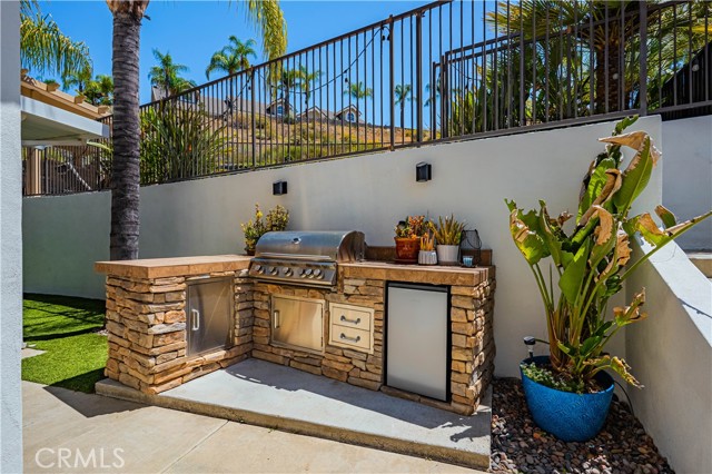 Detail Gallery Image 41 of 53 For 30614 Emperor Dr, Canyon Lake,  CA 92587 - 6 Beds | 4 Baths