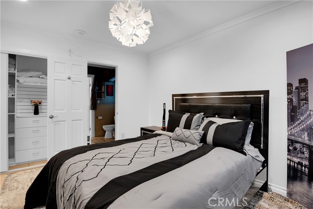 Detail Gallery Image 11 of 20 For 3701 Royal Meadow, Sherman Oaks,  CA 91403 - 4 Beds | 3 Baths