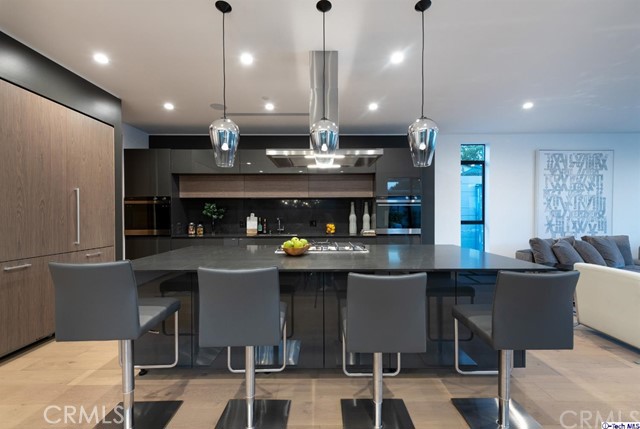 4 Bed Home for Sale in Studio City, California
