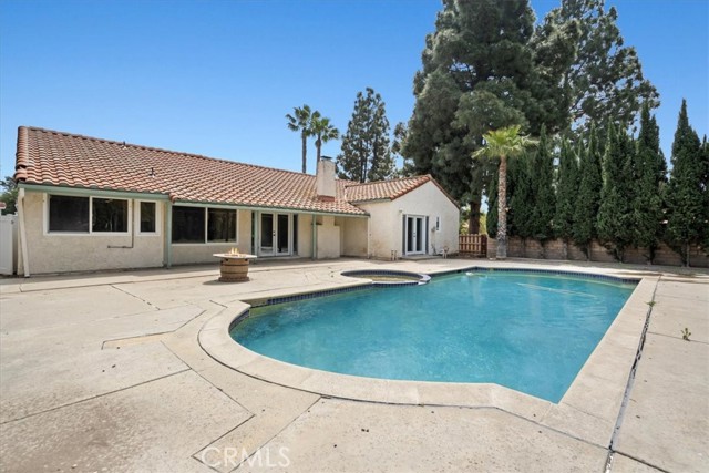 Image 2 for 10401 Garden Grove Ave, Porter Ranch, CA 91326