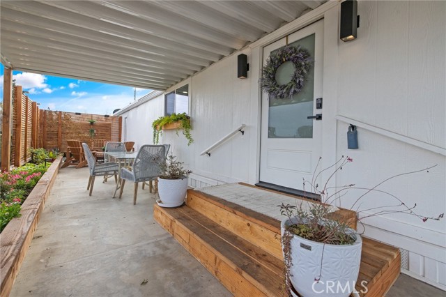 225 Akers Street, Visalia CA: https://media.crmls.org/medias/7064870c-9022-4540-bd2f-1a086a2eac12.jpg