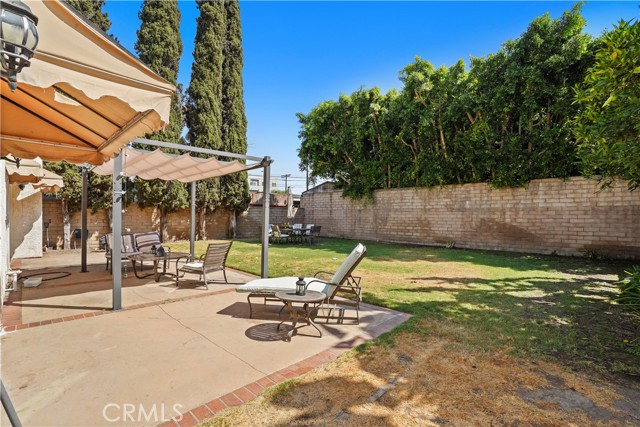 5960 Wilksinon Ave, North Hollywood CA: https://media.crmls.org/medias/70648d5d-0bc8-4bae-9d5b-f1366e2e86ba.jpg
