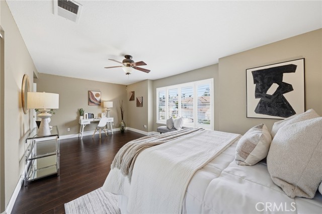 17350 Summer Oak Pl, Yorba Linda CA: https://media.crmls.org/medias/70650a08-991b-4d79-bb79-894a1a672b0c.jpg