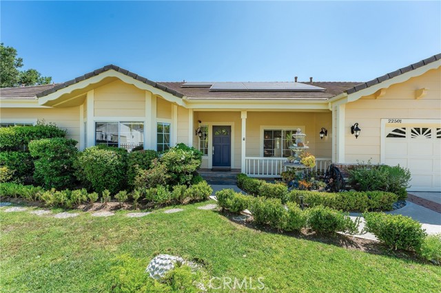22501 Marilla Street, Chatsworth CA: https://media.crmls.org/medias/7065181b-bce0-40a6-8b13-77703cb83636.jpg