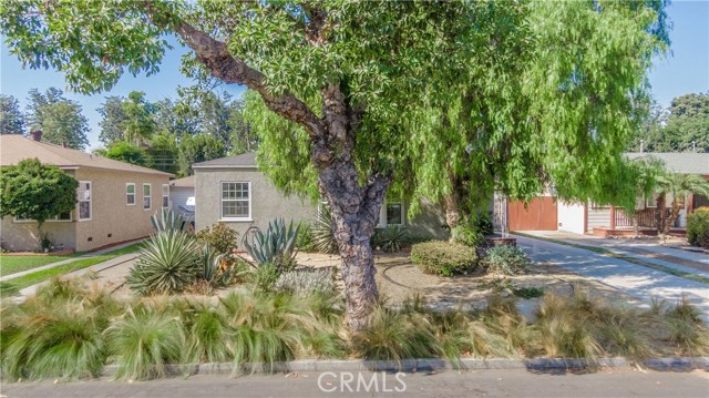 2841 Cedar Ave, Long Beach, CA 90806