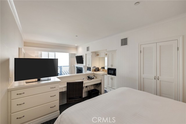 1300 The Strand, Hermosa Beach, California 90254, 1 Bedroom Bedrooms, ,1 BathroomBathrooms,Residential,For Sale,The Strand,SB25035973