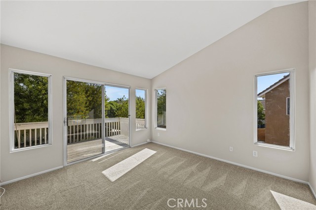 Detail Gallery Image 17 of 32 For 929 Mesa Alta Cir, Corona,  CA 92879 - 3 Beds | 2/1 Baths