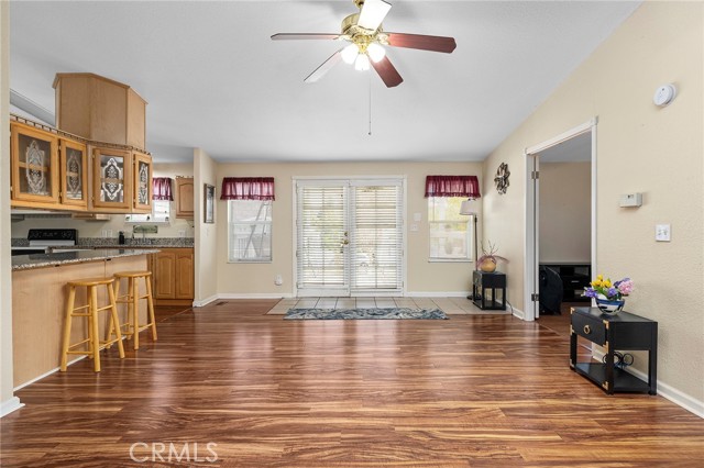 Detail Gallery Image 8 of 37 For 427 Summerwood Pkwy, Oroville,  CA 95966 - 3 Beds | 2 Baths