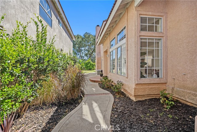 Detail Gallery Image 5 of 58 For 24732 via Del Oro, Laguna Niguel,  CA 92677 - 4 Beds | 2/1 Baths