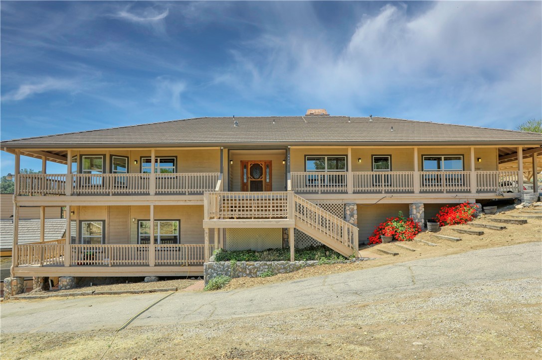 Detail Gallery Image 1 of 67 For 4425 Coyote Creek Ln, Creston,  CA 93432 - 4 Beds | 4/2 Baths